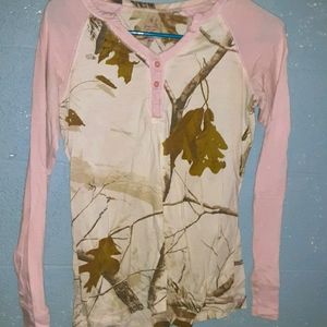 Long sleeve camo